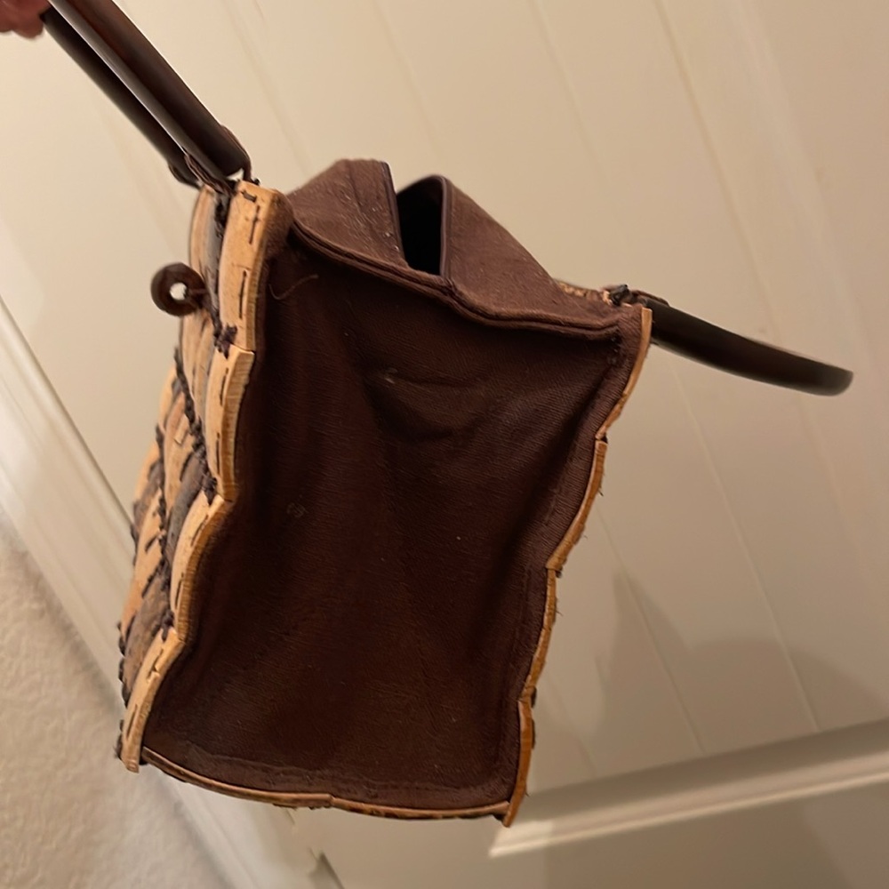 Vintage Tan and Brown Handbag - Picture 12 of 16